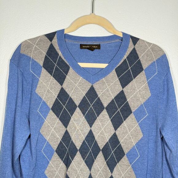 Banana Republic Argyle Sweater Small Silk Cashmere Blend V-Neck Blue Preppy Knit - Picture 7 of 7